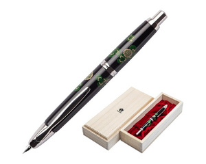 Ручка перьевая Namiki Capless White Clover цвет чернил черный цвет корпуса черный